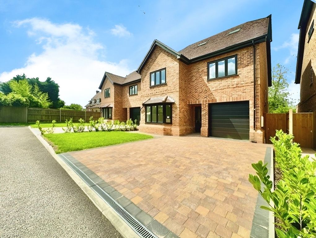 Property photo 1 of 20 #Yourmoveswanley