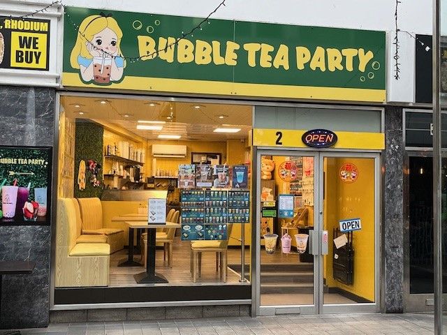 Property photo 1 of 6 Photo 6