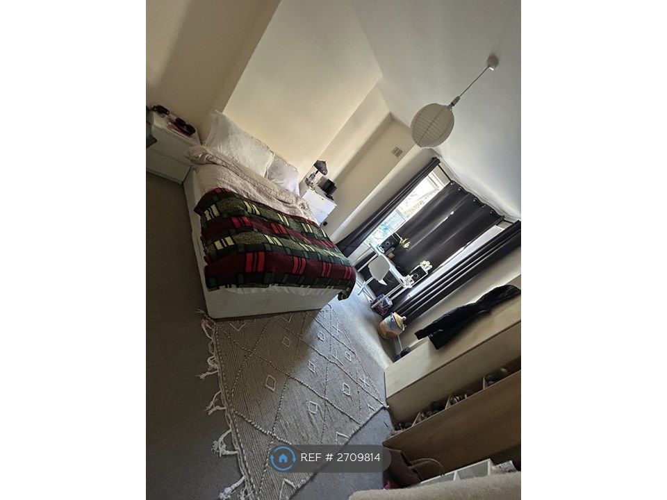 Property photo 3 of 22 Front Bedroom