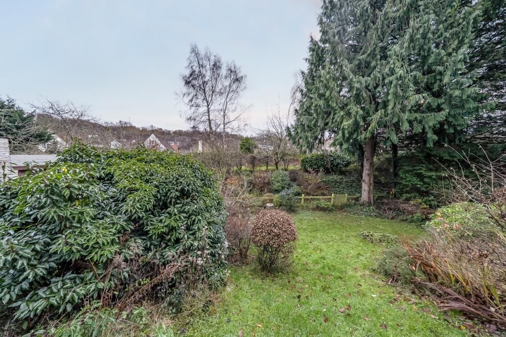 Property photo 2 of 18 Garden