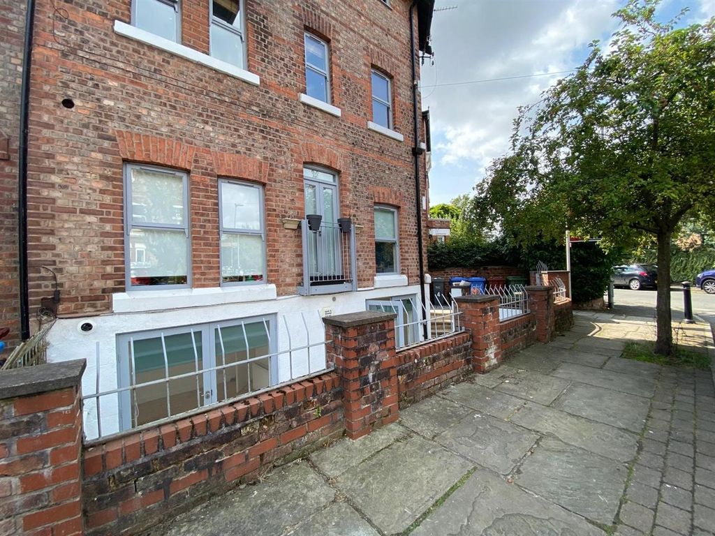 Property photo 1 of 19