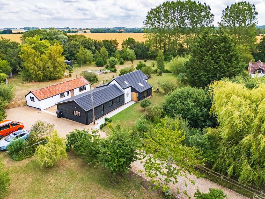 Property photo 1 of 34