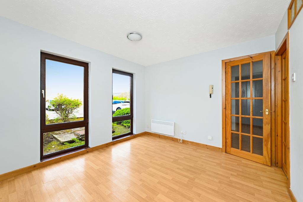 Property photo 3 of 13 Property Image 3