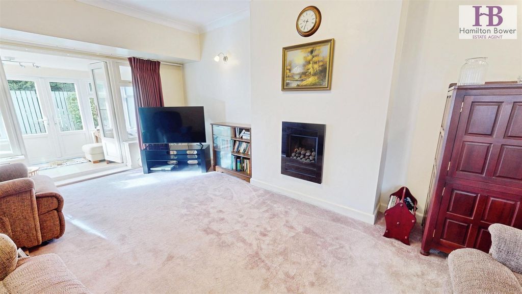 Property photo 2 of 10 9d0A82E2-18-Daleson-Close-09182025_131147.Jpg