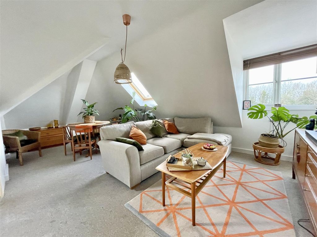 Property photo 2 of 10 Img_3206.Jpeg