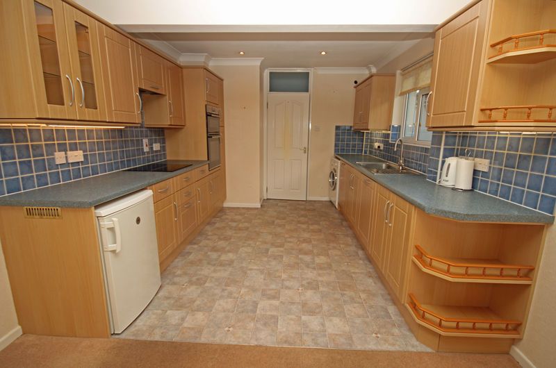 Property photo 3 of 13 Kitchen