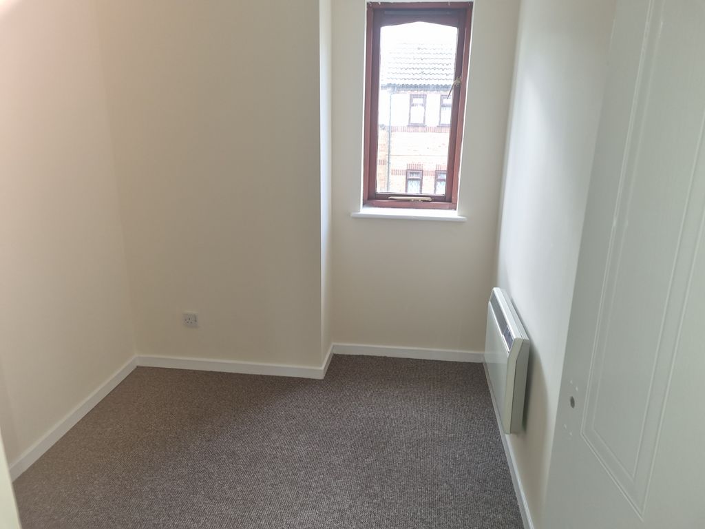 Property photo 2 of 5 Bedroom 2