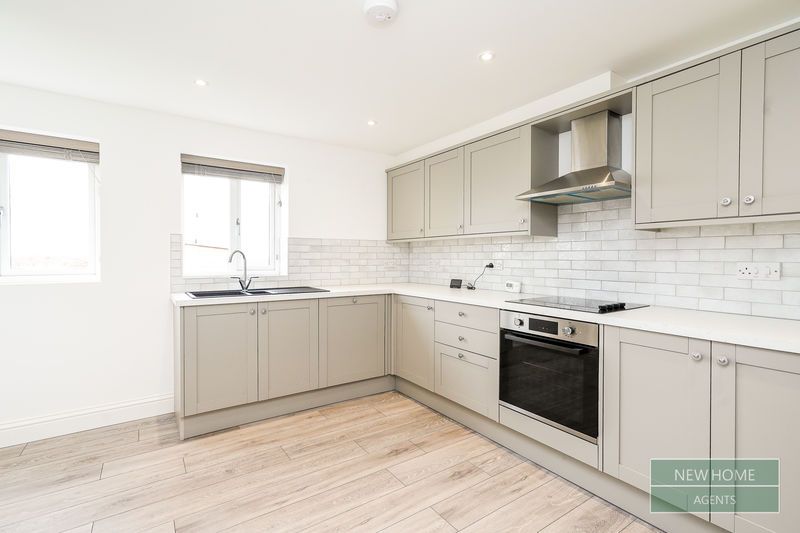 Property photo 2 of 25 Photo 24