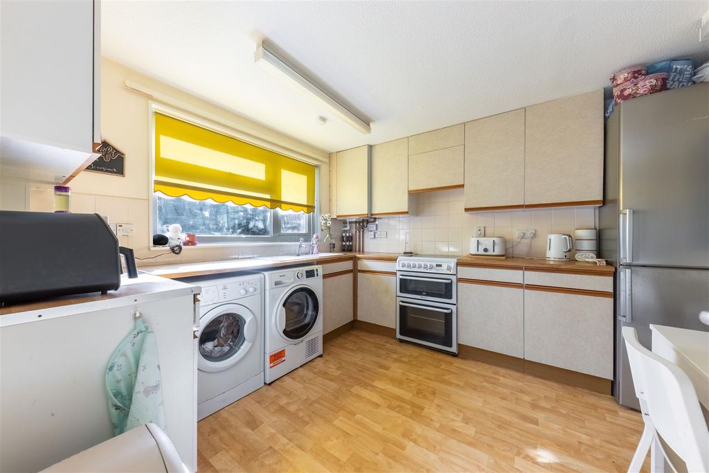 Property photo 3 of 17 Ba-4.Jpg