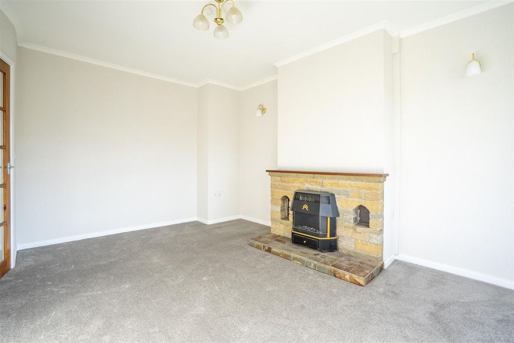 Property photo 3 of 11 13 Pinelands Way-2.Jpg