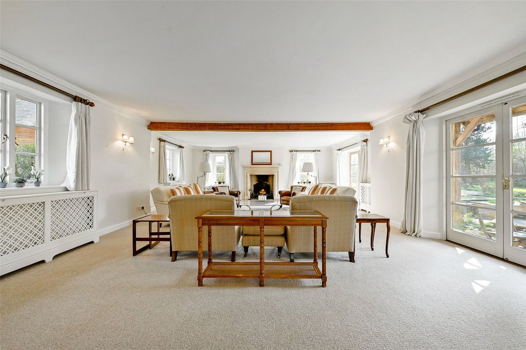 Property photo 3 of 20 Drawing Room