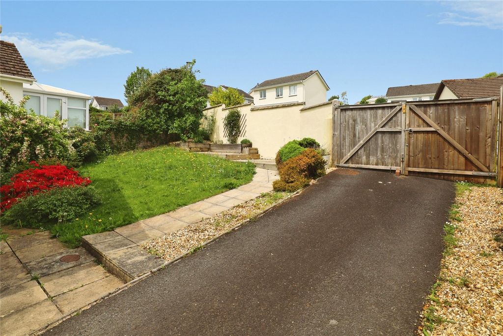 Property photo 3 of 11 Picture No. 14