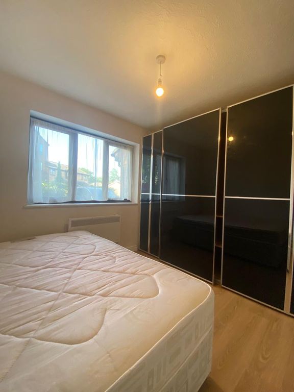 Property photo 2 of 6 Gallery