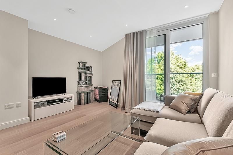 Property photo 1 of 16 Image