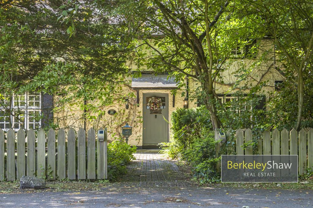 Property photo 1 of 36 Sycamore Avenue Crosby L23