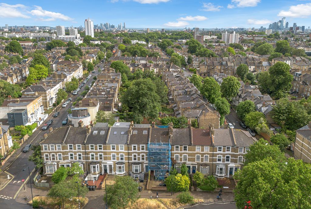 Property photo 3 of 3