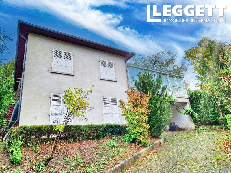 Property photo 2 of 10