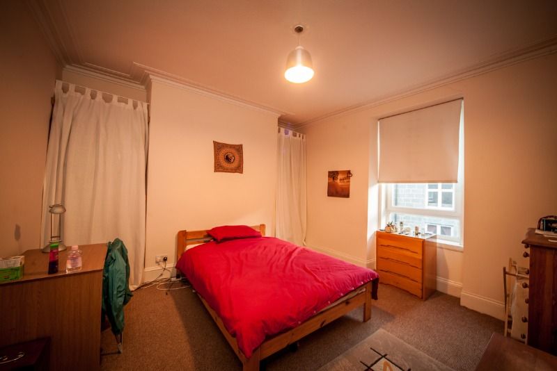 Property photo 3 of 11 Photo 3