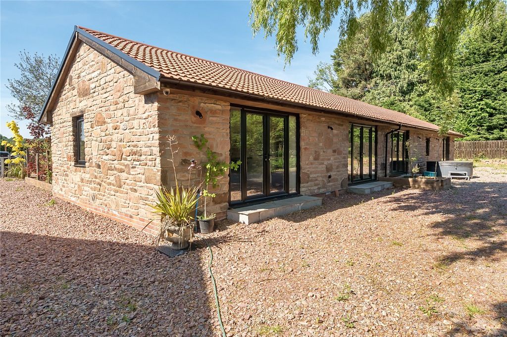 Property photo 2 of 28 Picture No. 62