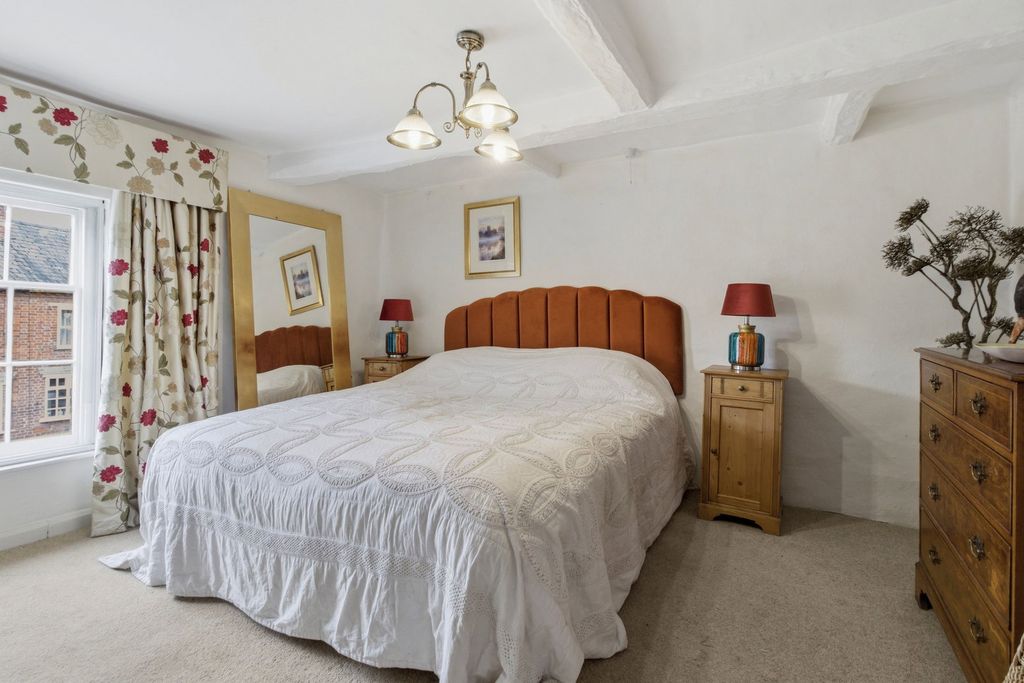Additional image 22 of 4 bed end terrace house for sale105 High Street, Pershore, Worcestershire. WR10
