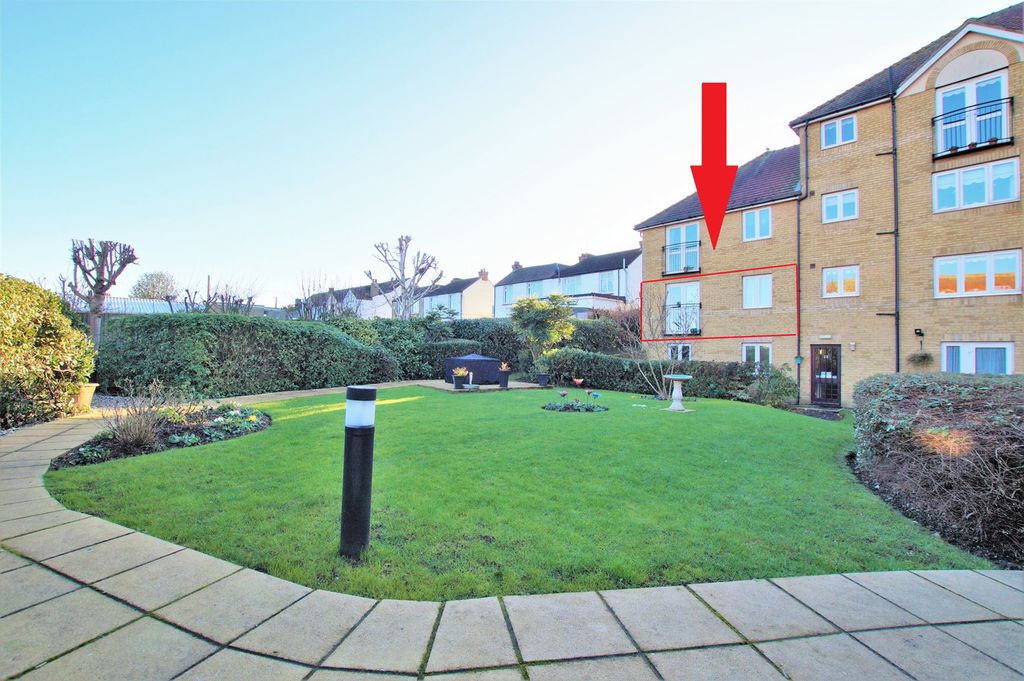 Property photo 3 of 14