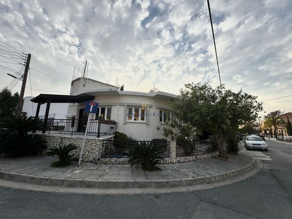 Property photo 1 of 14