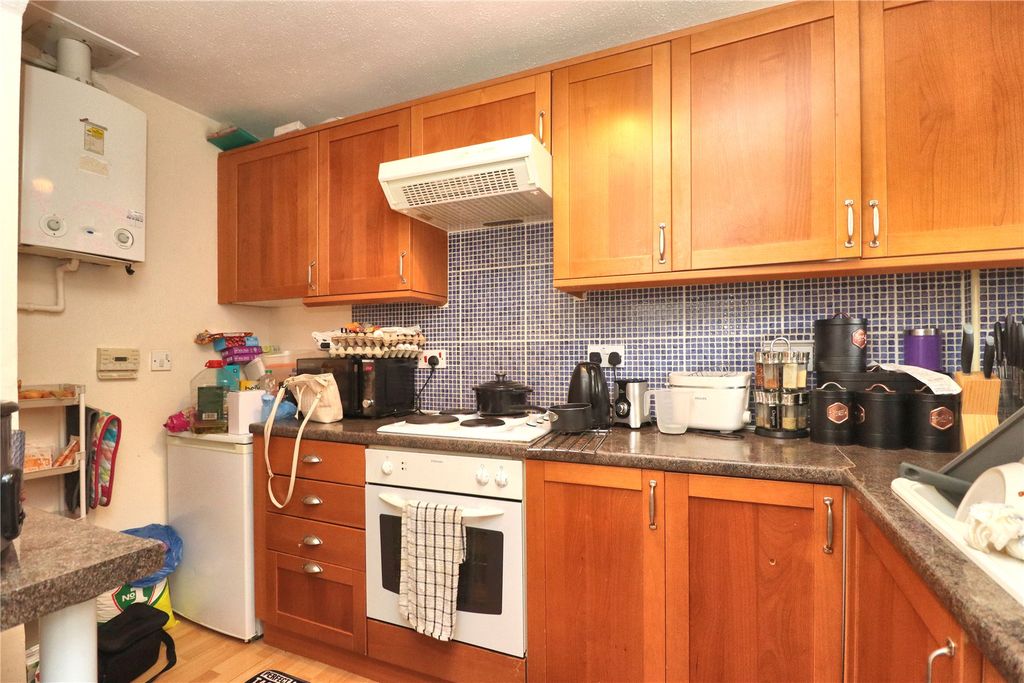 Property photo 2 of 8 Picture No. 06