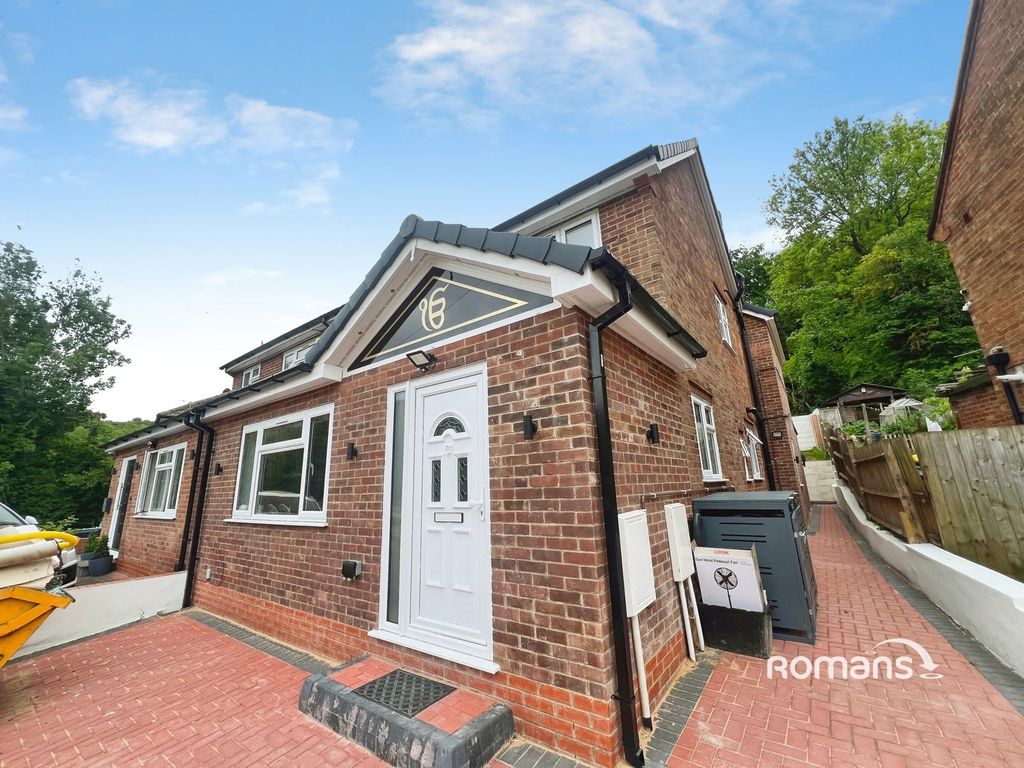 Property photo 1 of 10 Pbox-Img.Jpg