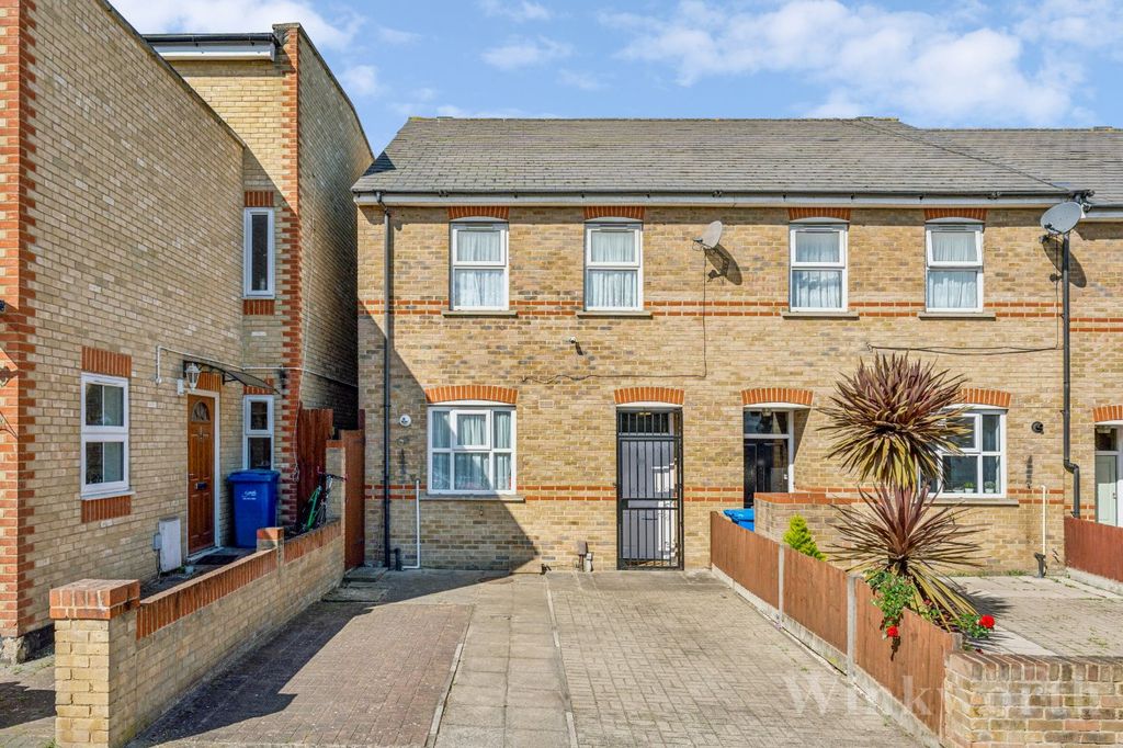 Property photo 1 of 13 Picture No. 11
