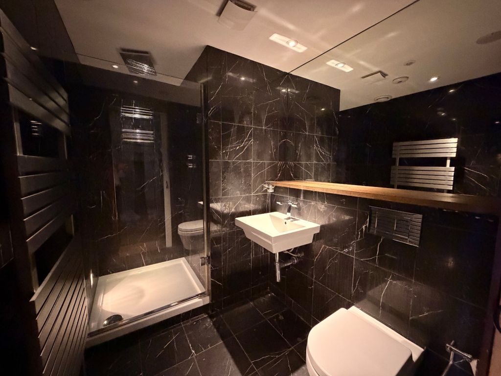 Property photo 3 of 13 Picture No. 74