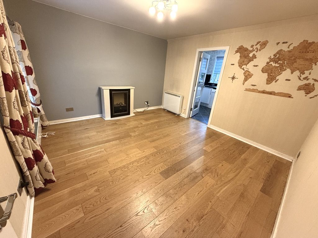 Property photo 2 of 7 Photo 2