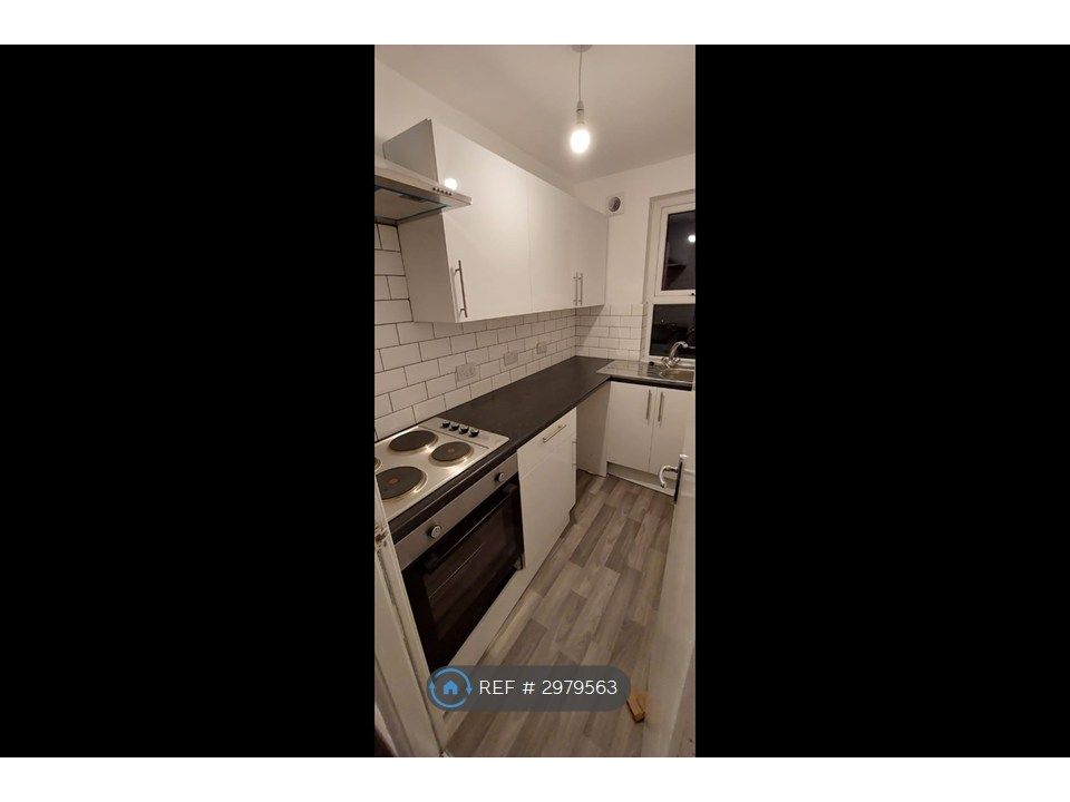 Property photo 2 of 3 Kitchen