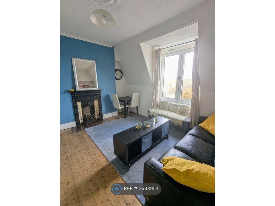 Property photo 2 of 9 Lounge And Dining