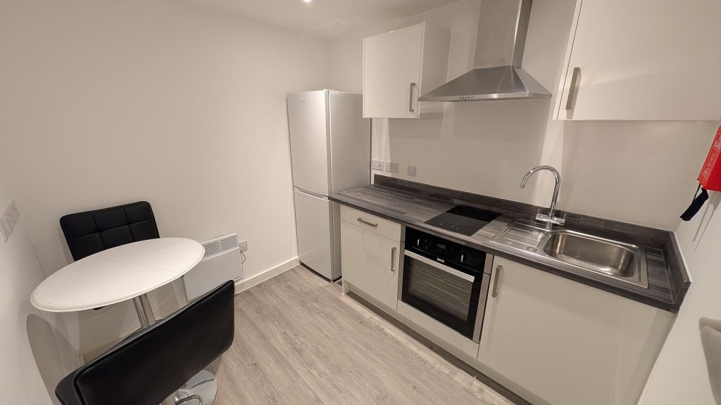 Property photo 2 of 15 Kitchen