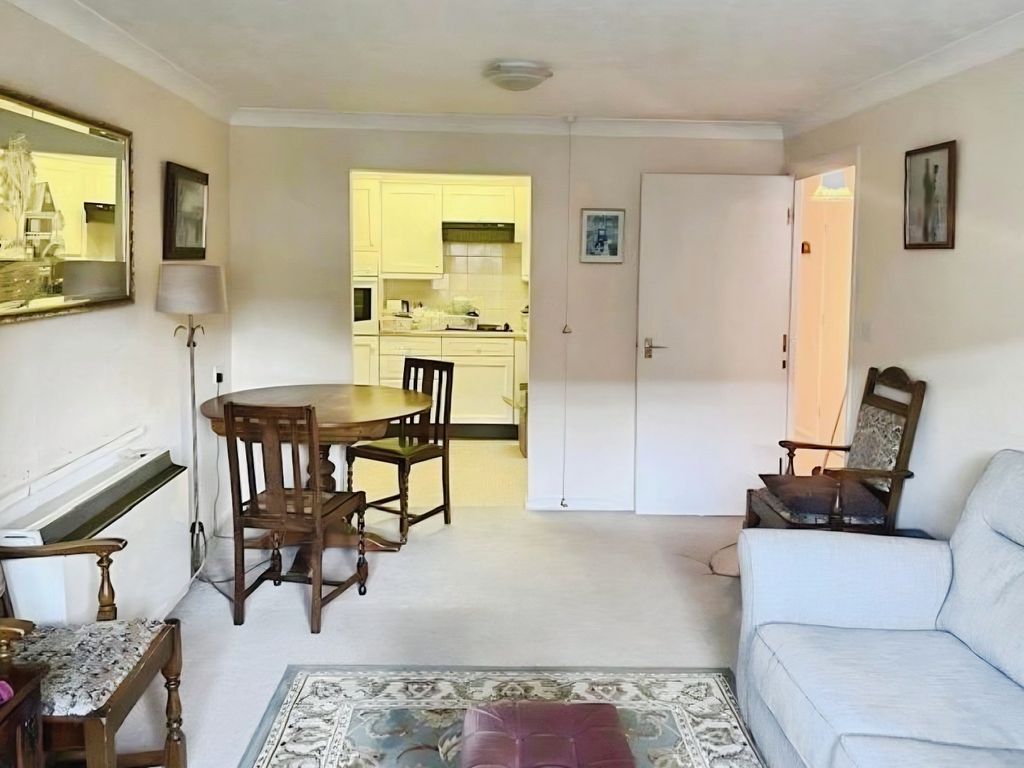 Property photo 1 of 5