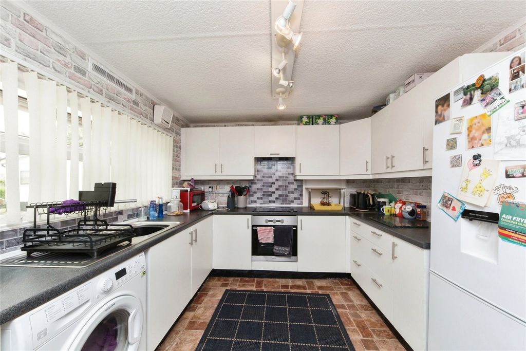 Property photo 3 of 17 Photography