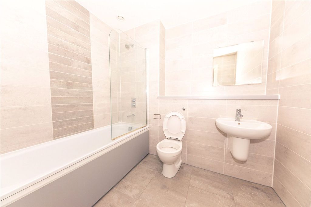 Property photo 1 of 4