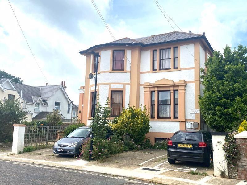 Property photo 1 of 5 Front (Exterior)