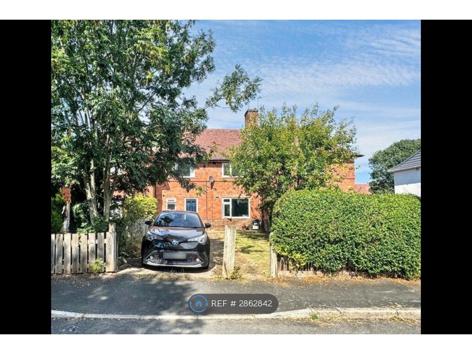 Property photo 2 of 31