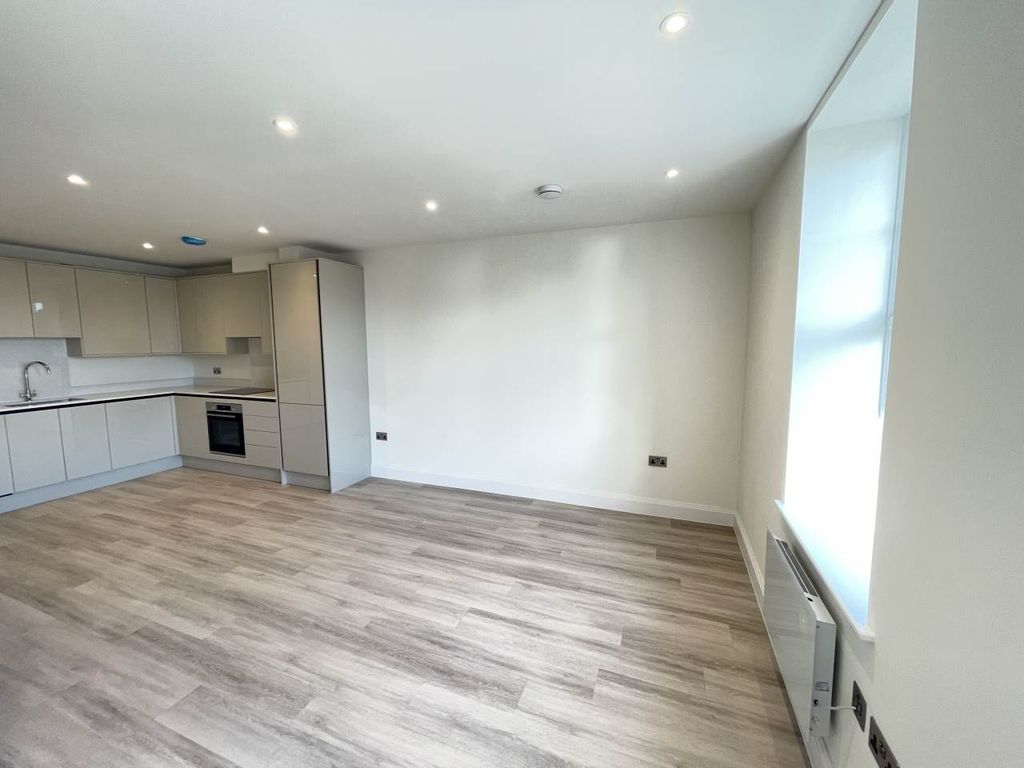 Property photo 2 of 6 Img_1646