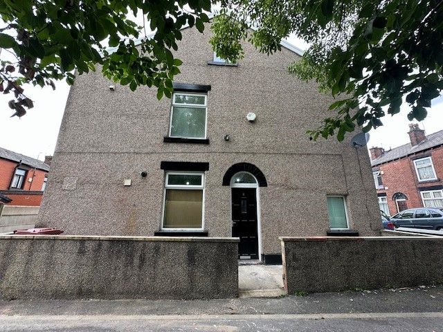 Property photo 1 of 17 External Front