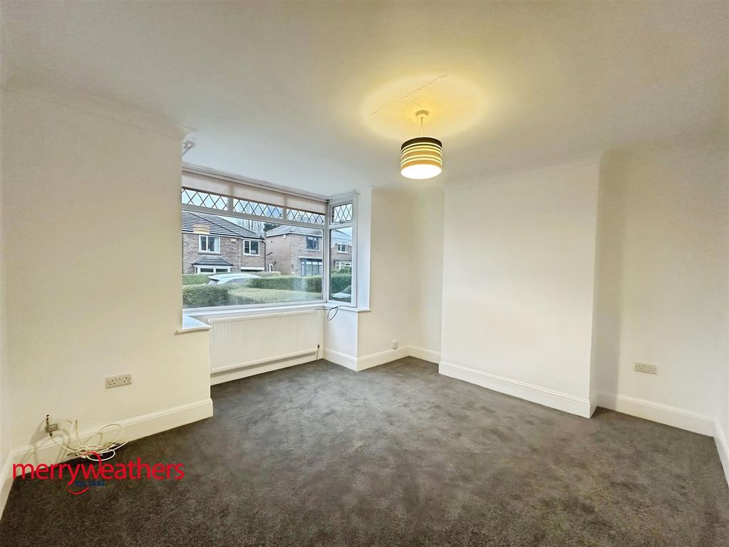 Property photo 2 of 10 Lounge