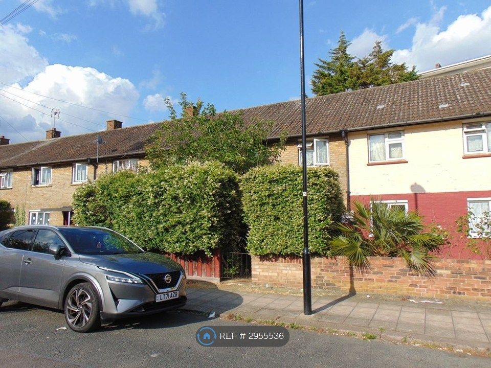 Property photo 1 of 12