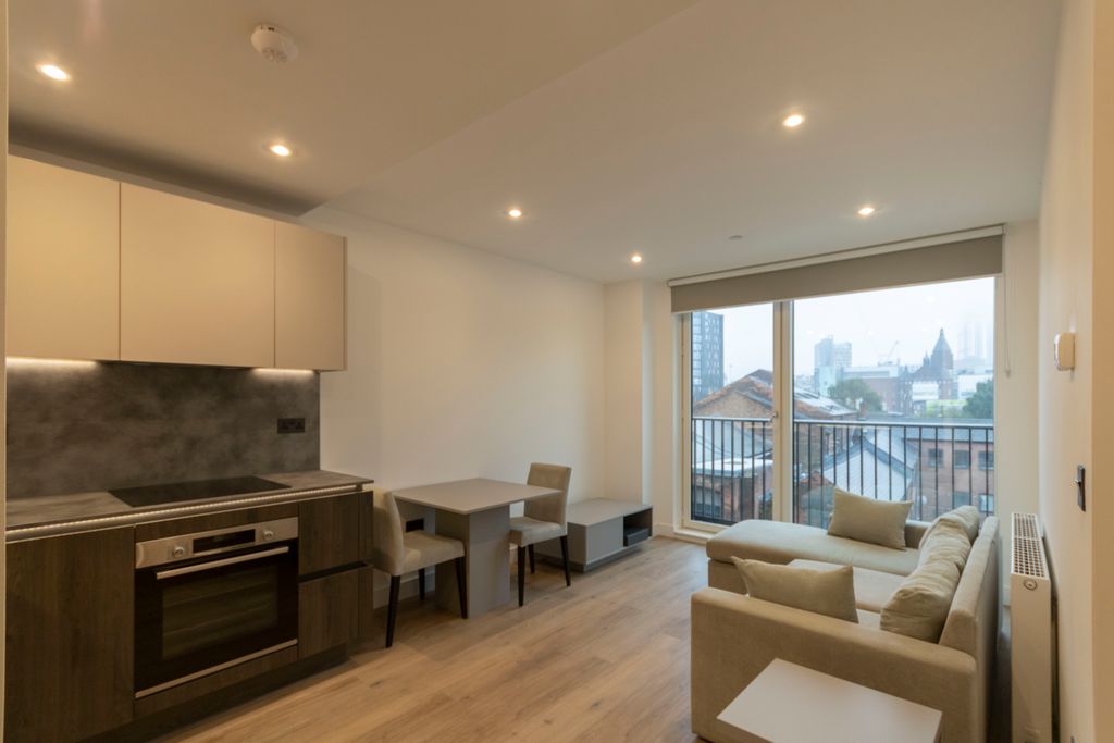 Property photo 2 of 20 Img_7859_1