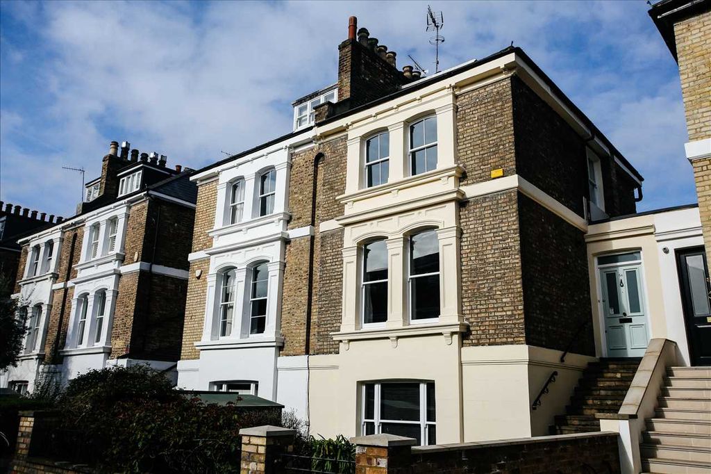 Property photo 1 of 26 Main Picture