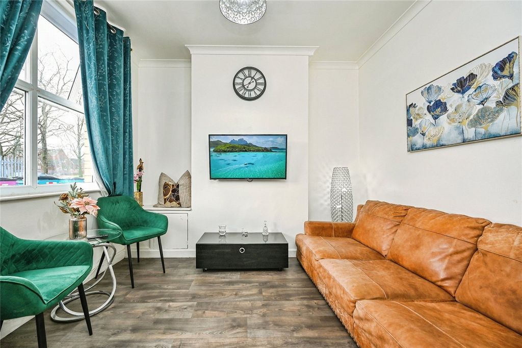 Property photo 2 of 14 Picture No. 02