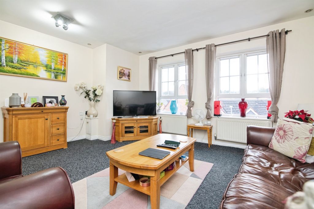 Property photo 2 of 12