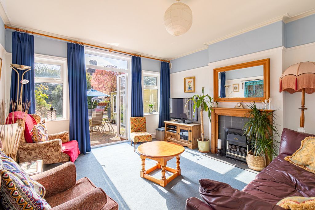 Property photo 3 of 34 4295205