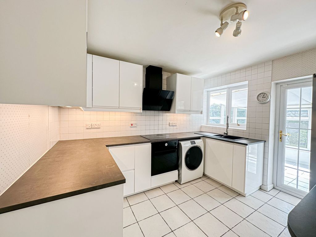 Property photo 3 of 22 Photo 5