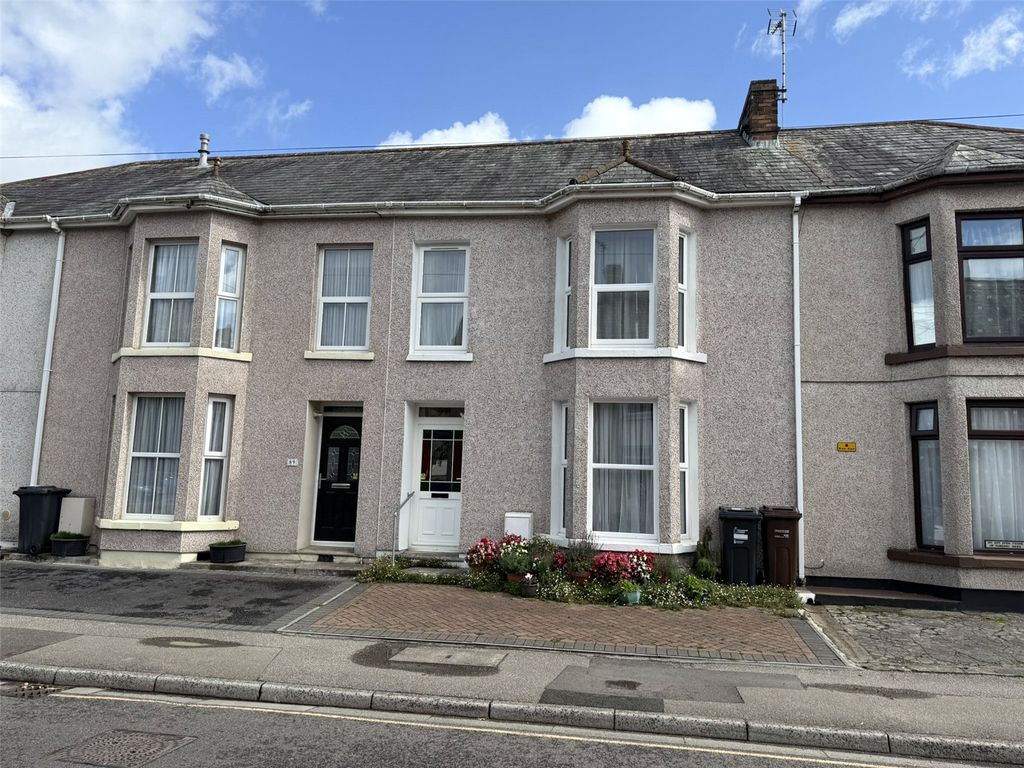 Property photo 1 of 11 Picture No. 01